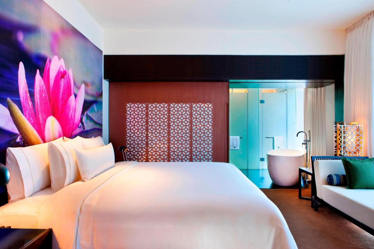The Westin Hyderabad Mindspace Bagian luar foto