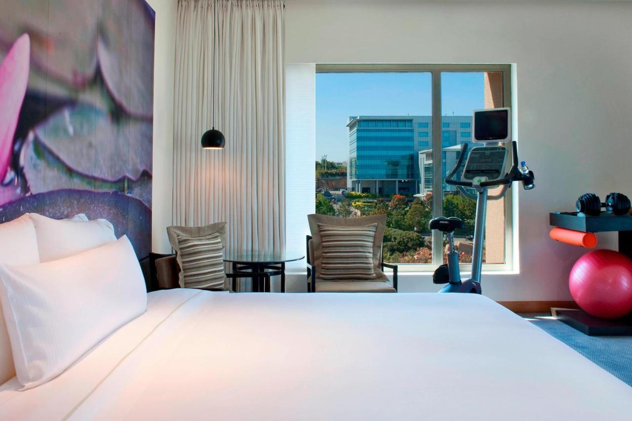 The Westin Hyderabad Mindspace Bagian luar foto