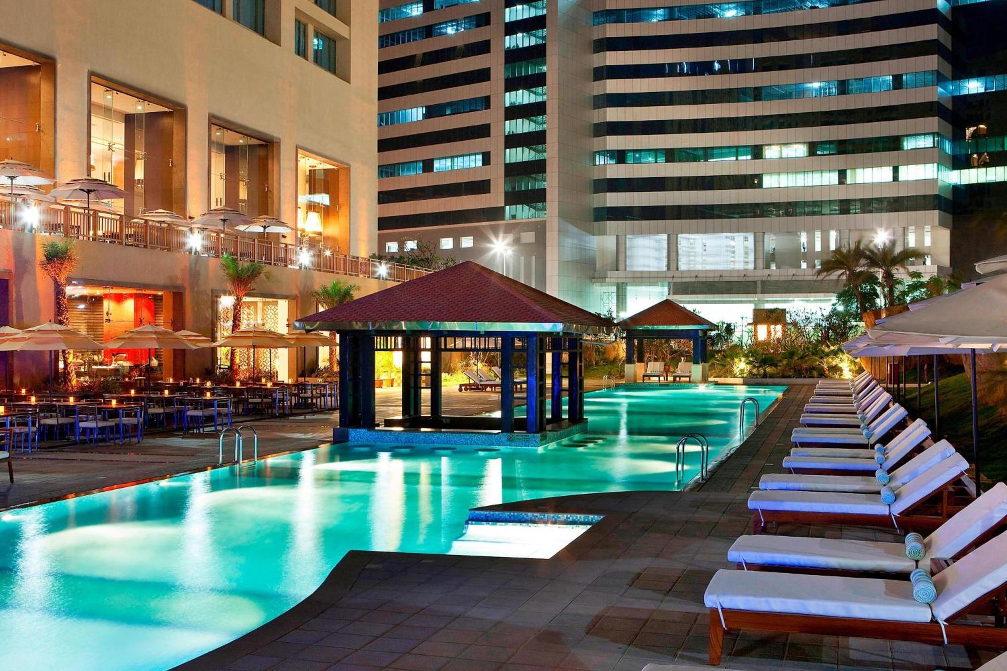 The Westin Hyderabad Mindspace Bagian luar foto