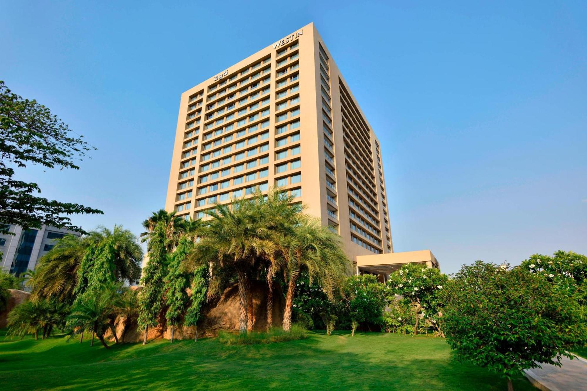The Westin Hyderabad Mindspace Bagian luar foto