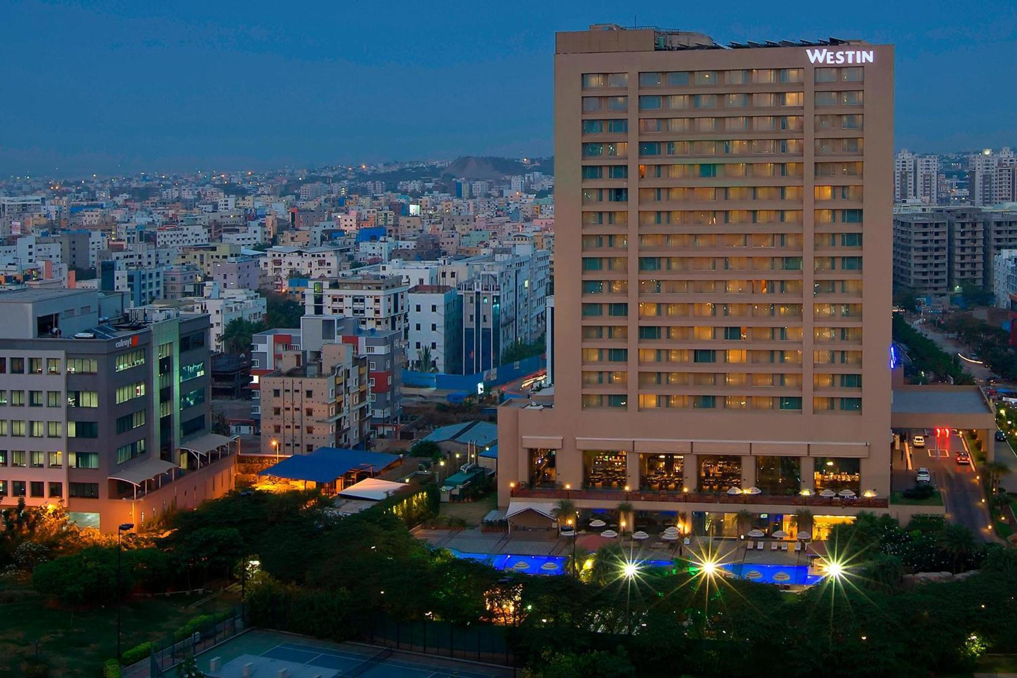 The Westin Hyderabad Mindspace Bagian luar foto